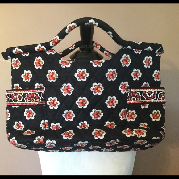 Vera Bradley Handbags - Vera Bradley ! Quilted Bag !